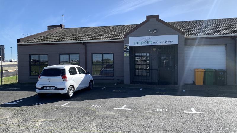 To Let Commercial Property for Rent in Maitland Western Cape